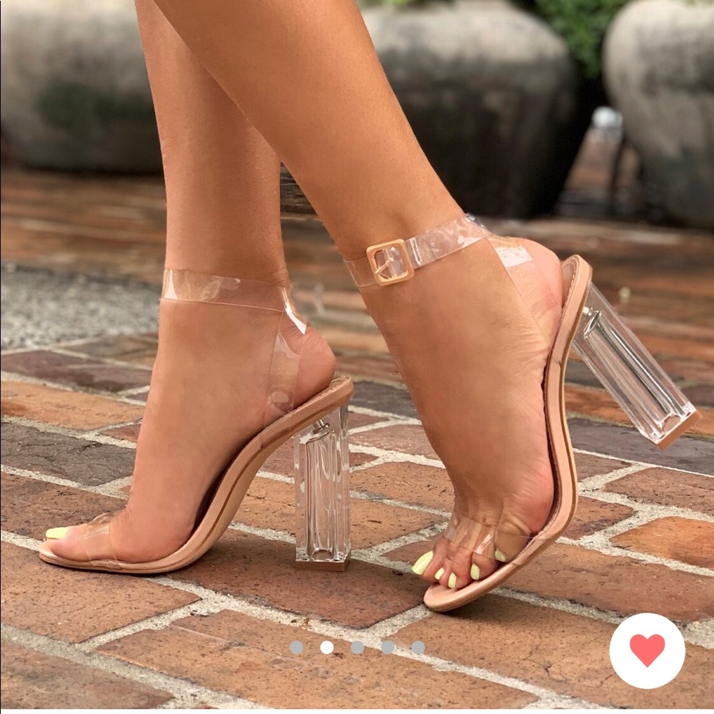 NWT Fashion Nova Heels